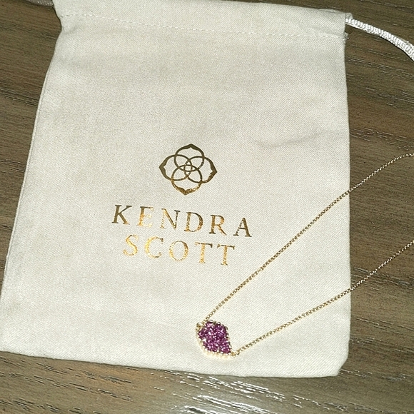 🎉HP🎉 NEW Kendra Scott Theo Adjustable Chain Bracelet in Fuchsia Drusy - Picture 3 of 9